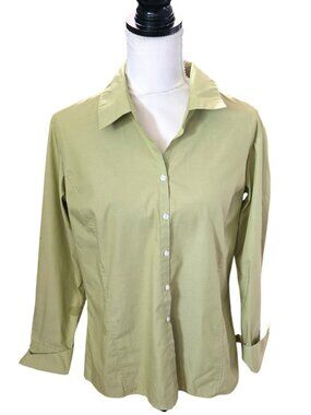Liz Claiborne Classy Long Sleeve Green Chartreuse Button Down Blouse in Size 8